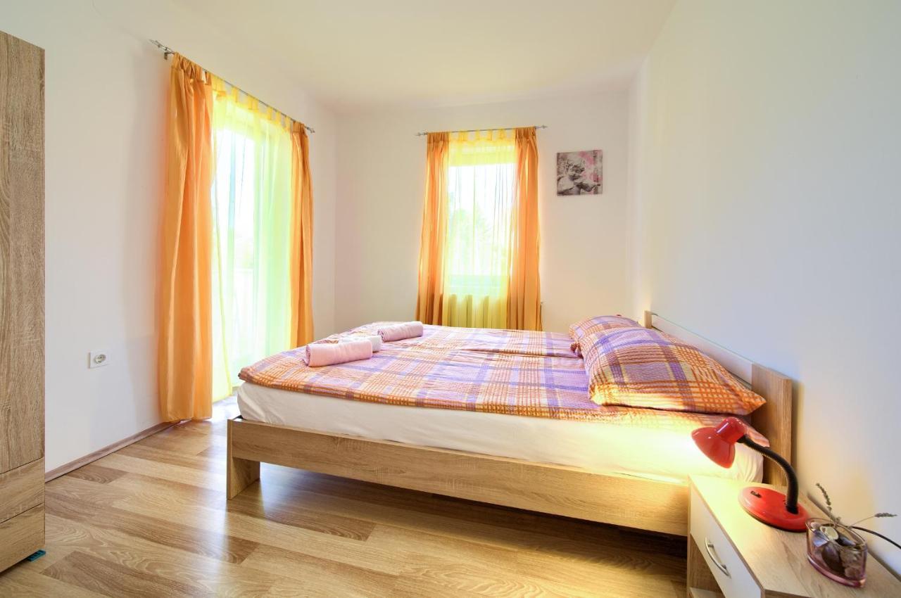 Apartman Mihael มาลินสกา ภายนอก รูปภาพ