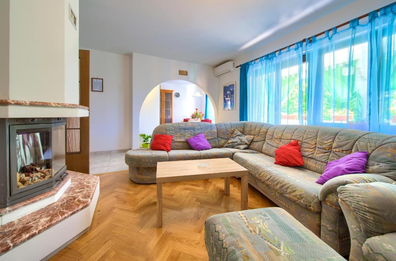 Apartman Mihael มาลินสกา ภายนอก รูปภาพ
